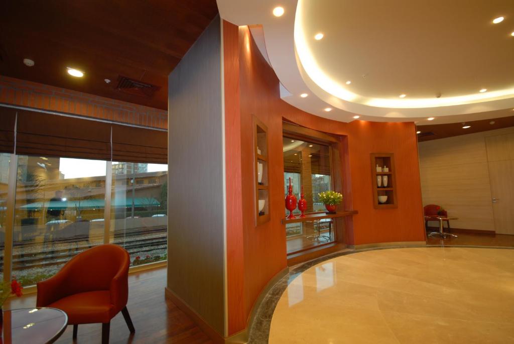 Bar/Bekleme Salonu