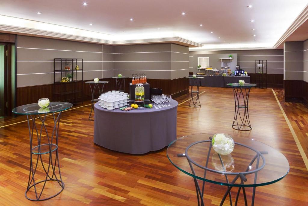 Meeting room / ballrooms