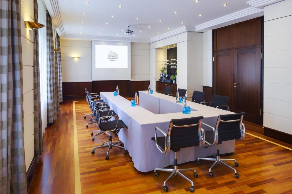 Meeting room / ballrooms
