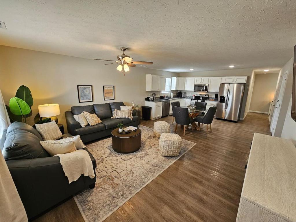 Beautiful NEW Wilmington Ranch, Wilmington