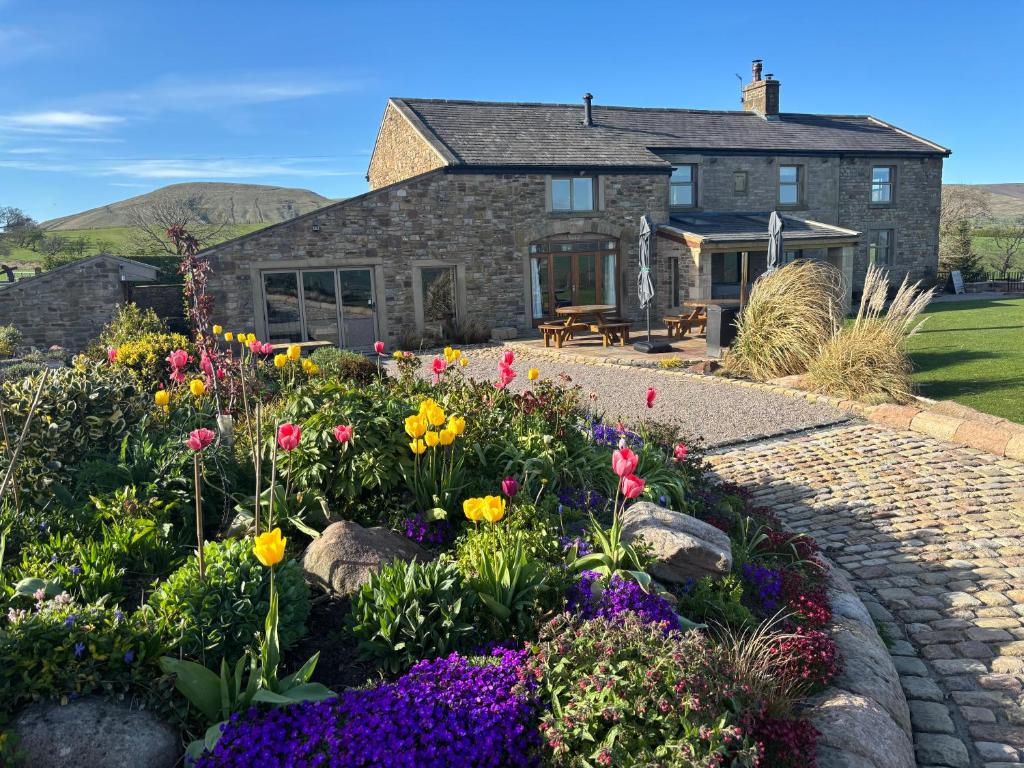 Cuthbert Hill Farm, Preston