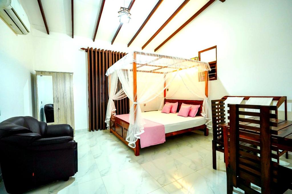 Wavesong Residences, Matara