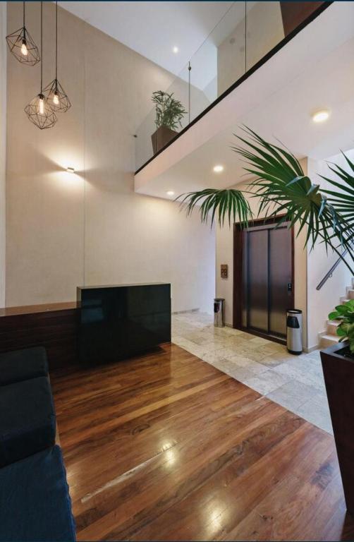 La Quinta Luxury Residence - 5