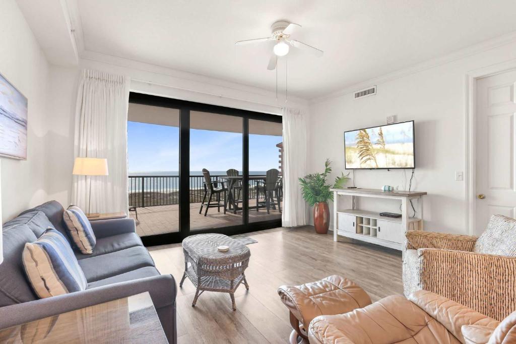 Grand Pointe 512 Gulf-front stunning views & top-notch amenities, Orange Beach