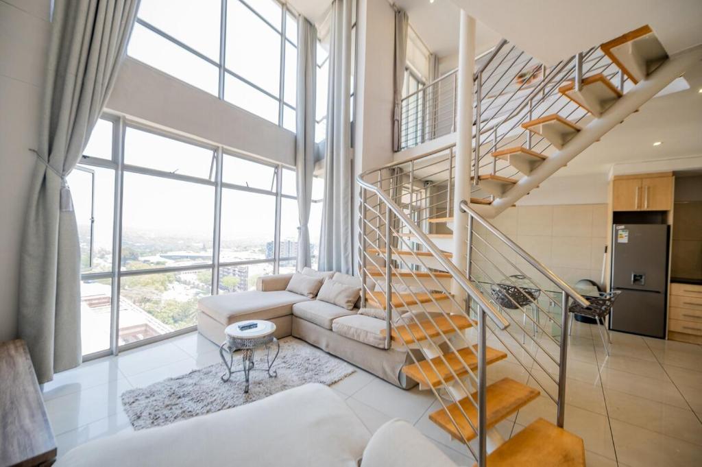 Penthouse Loft in the Sky, Johannesburg