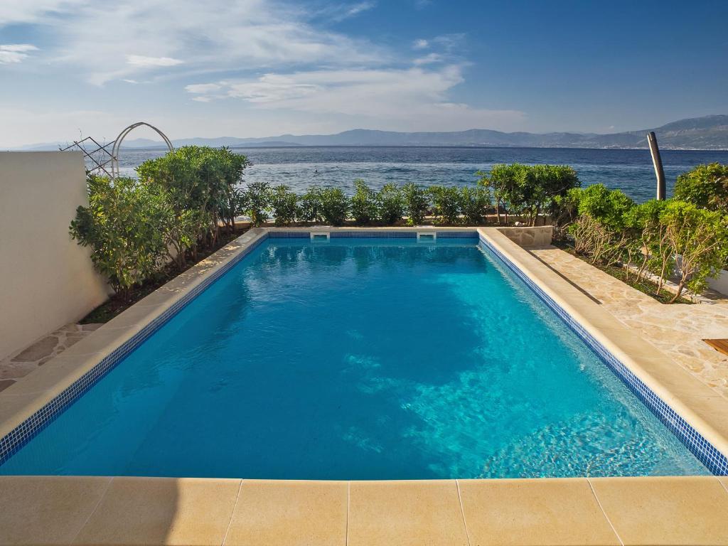 Villas Violet &amp; Rosemary — Hotel in Brac Island
