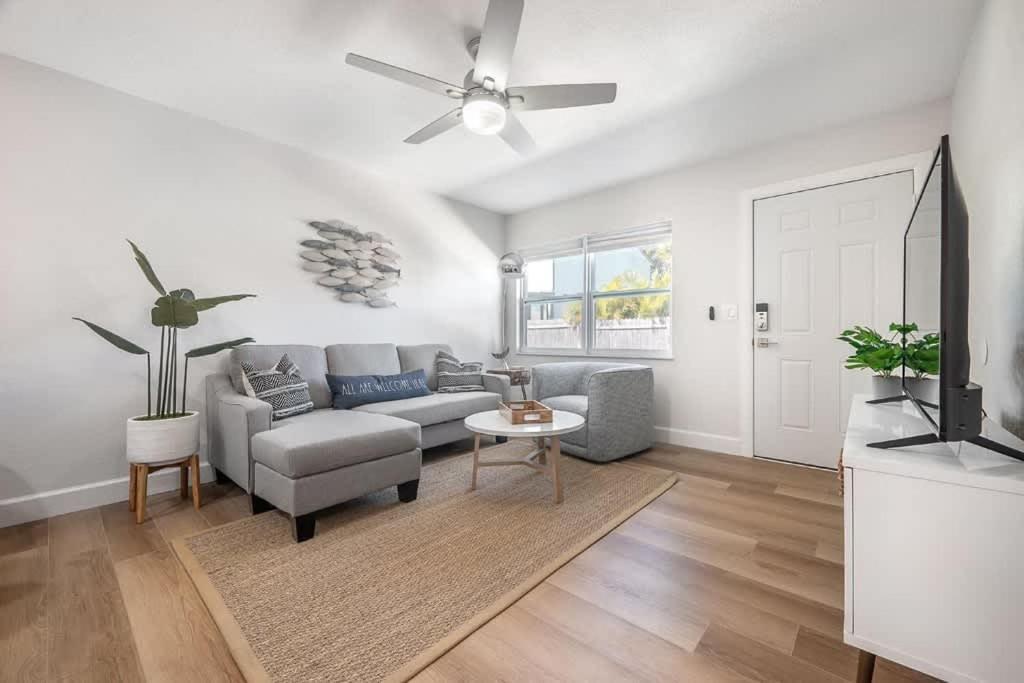 1053 Apollo Beach Blvd Unit 6, Apollo Beach