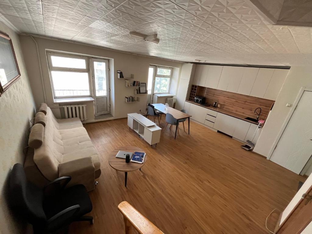 Well located 2 Bedrooms Duplex Apartment, Ulaanbaatar