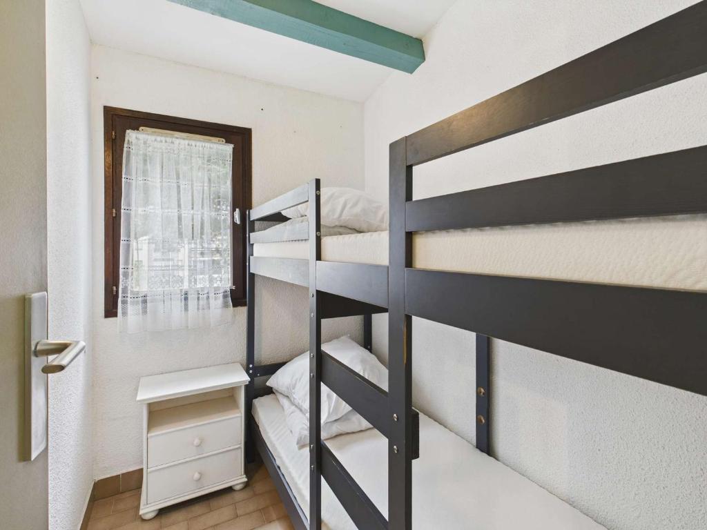 Studio Cabine Lumineux pour 4 au Grau d'Agde avec Vue Piscine et Parking - 4