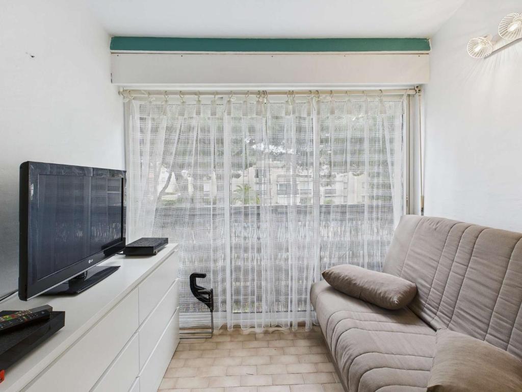 Studio Cabine Lumineux pour 4 au Grau d'Agde avec Vue Piscine et Parking - 5
