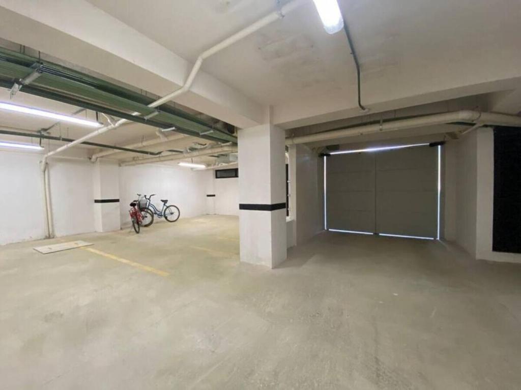 Depa 2BR con vista piscina y gym - 2