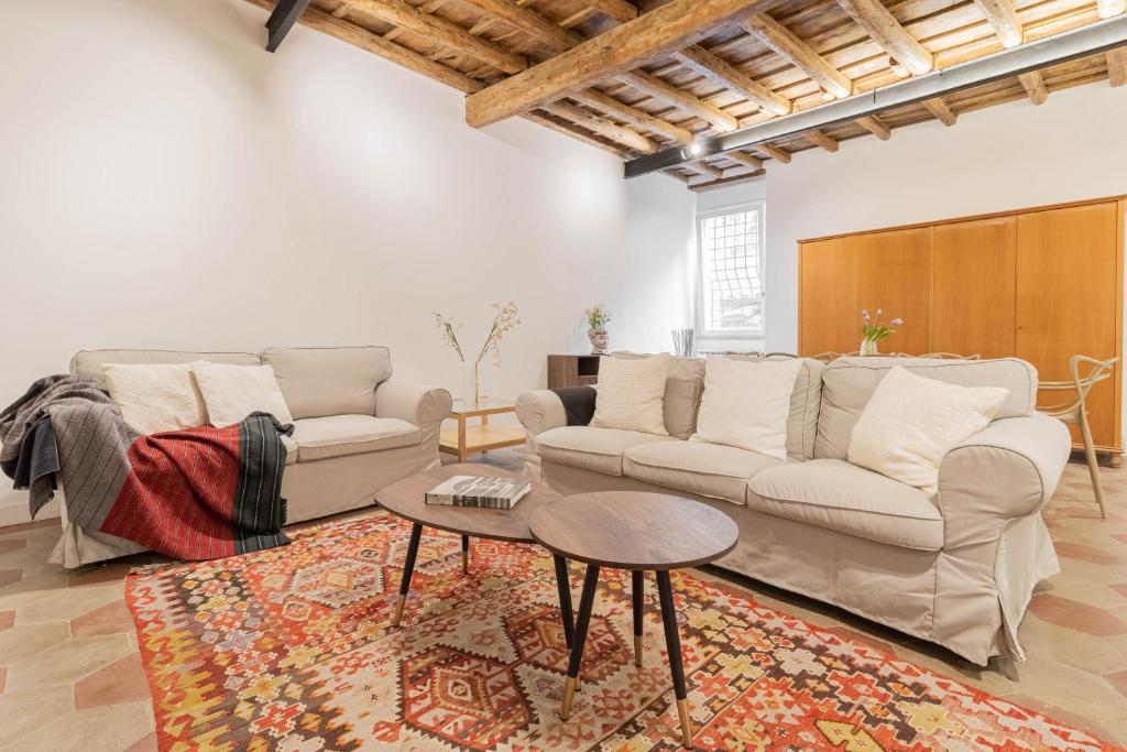 Trilussa Spacious Apartment, Roma
