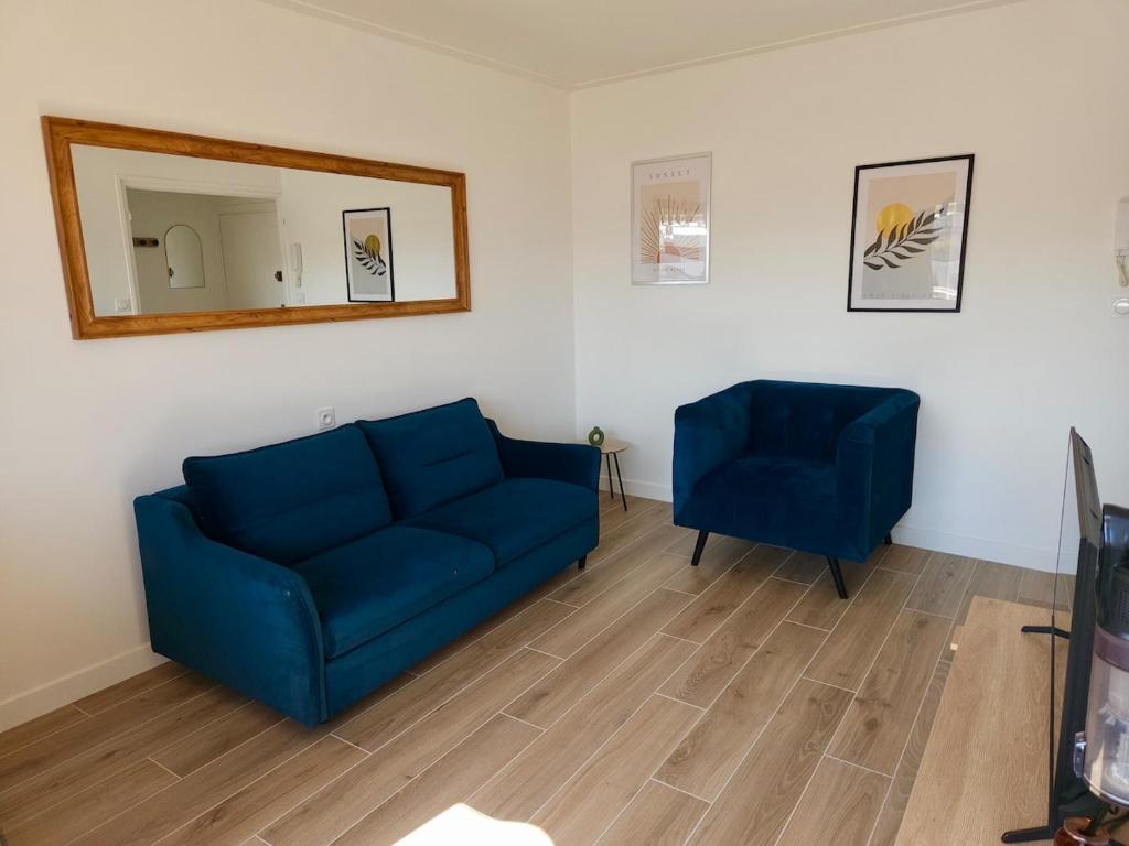 Beau studio, Le Lérins Centre Juan-les-Pins , 150m des plages - 3