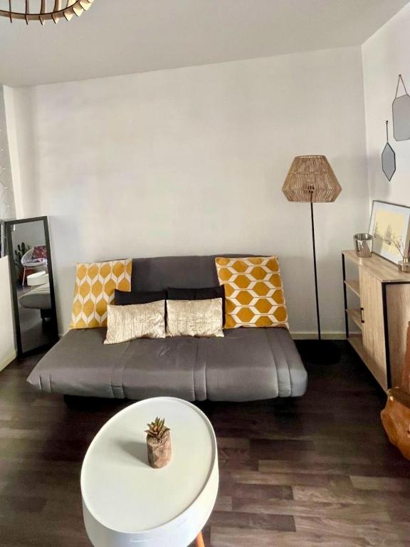 Ajaccio centre ville joli T2 Grandval - 4