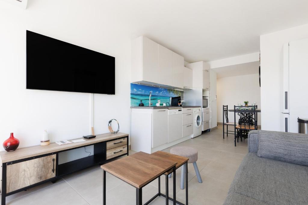 Upstays Terrace Parking 39m Apartment - 3