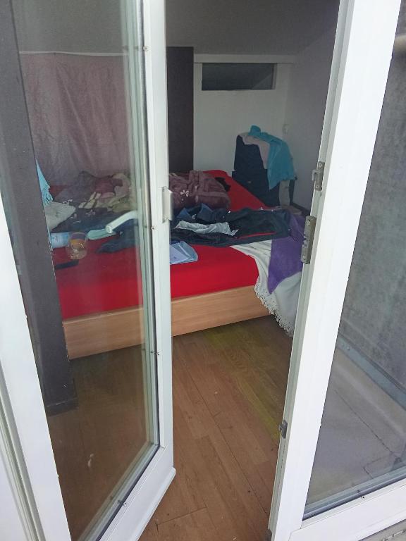Privat Zimmer in einer Wohnung zu vermieten - 2