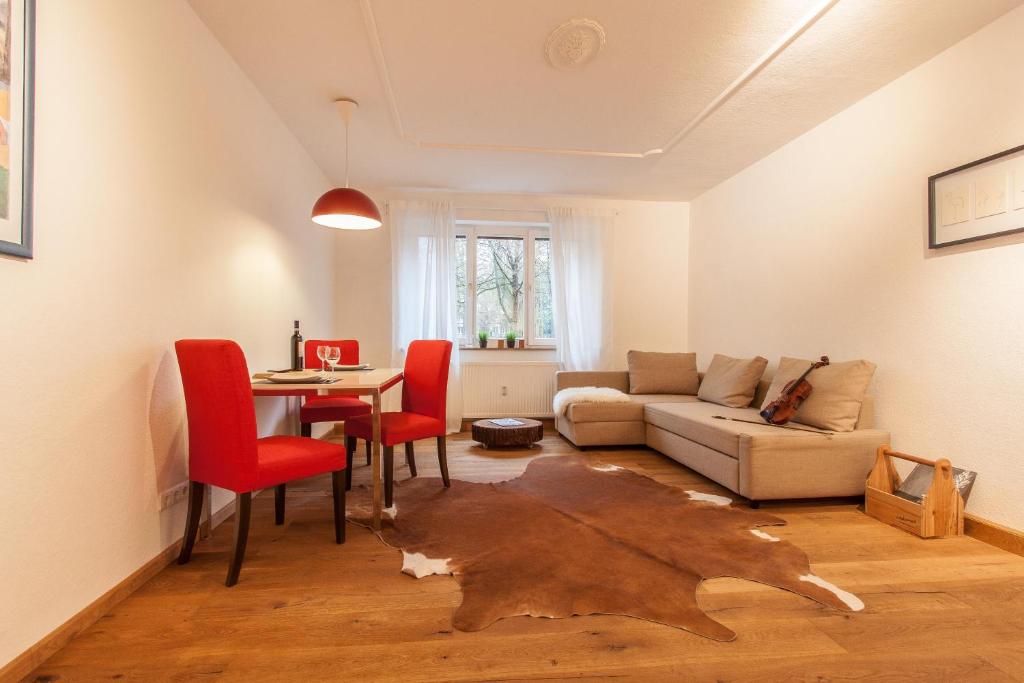 Zentrales City-Apartment mit Blick ins Grüne - 2