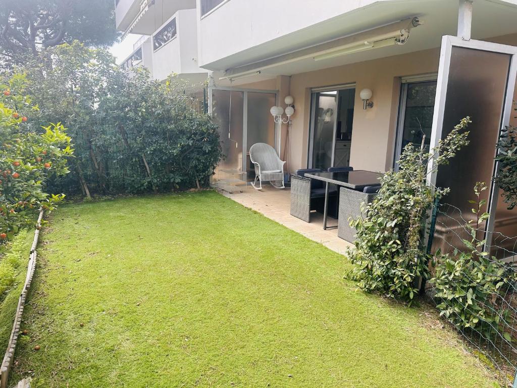 Light modern Studio with Garden terrace shared pool - 2294 - 4