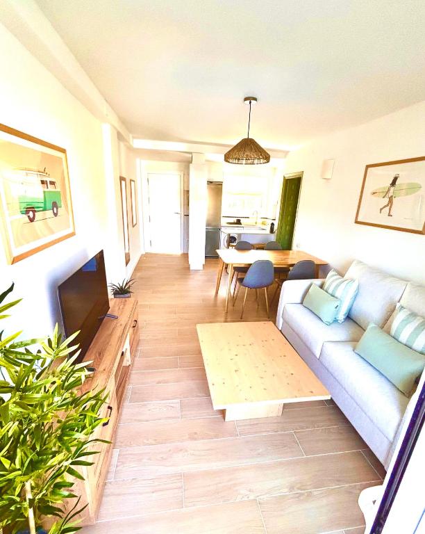 Apartamento reformado con piscina en Javea - 3