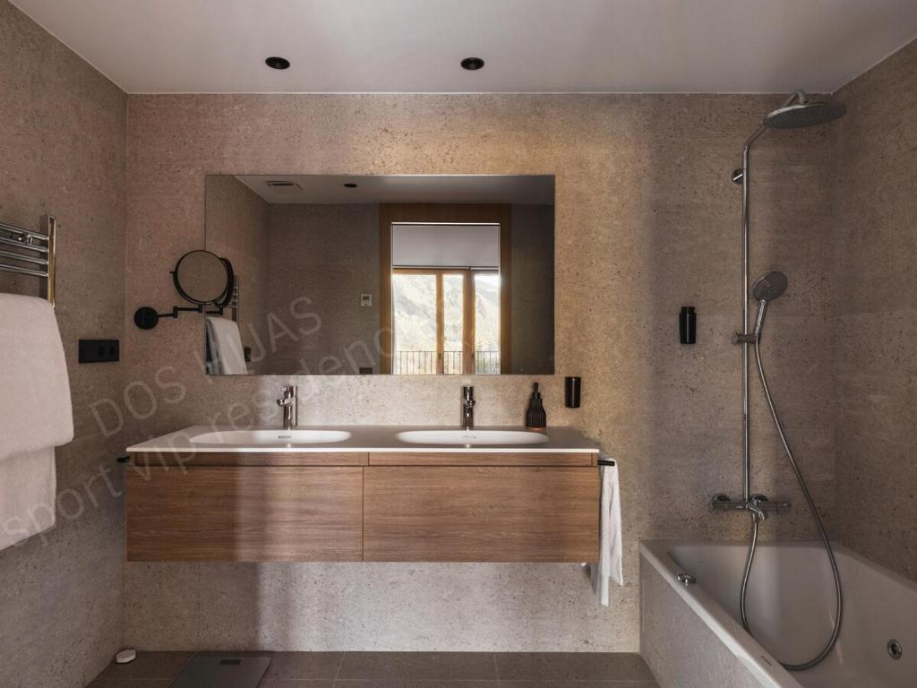 Penthouse 2 hijas 4-BR - 2