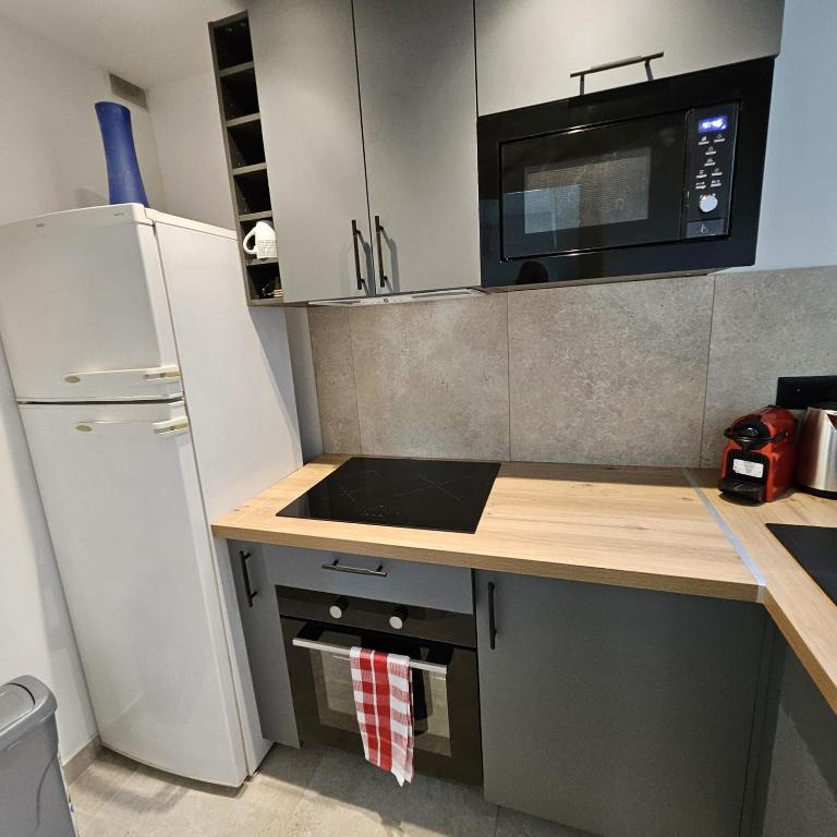 Idéal Central Calme Cosy Chaleureux Zen Appartement Mignon - 2
