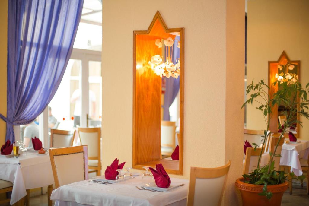 Bella Vista Family Resort — Restaurant & bars in Skanes inc. Monastir, Monastir