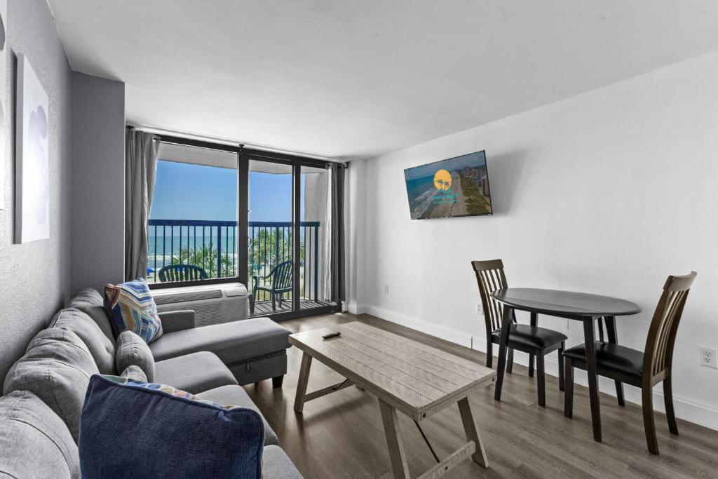 Compass Cove Resort Unit 269 - Oceanfront, Myrtle Beach