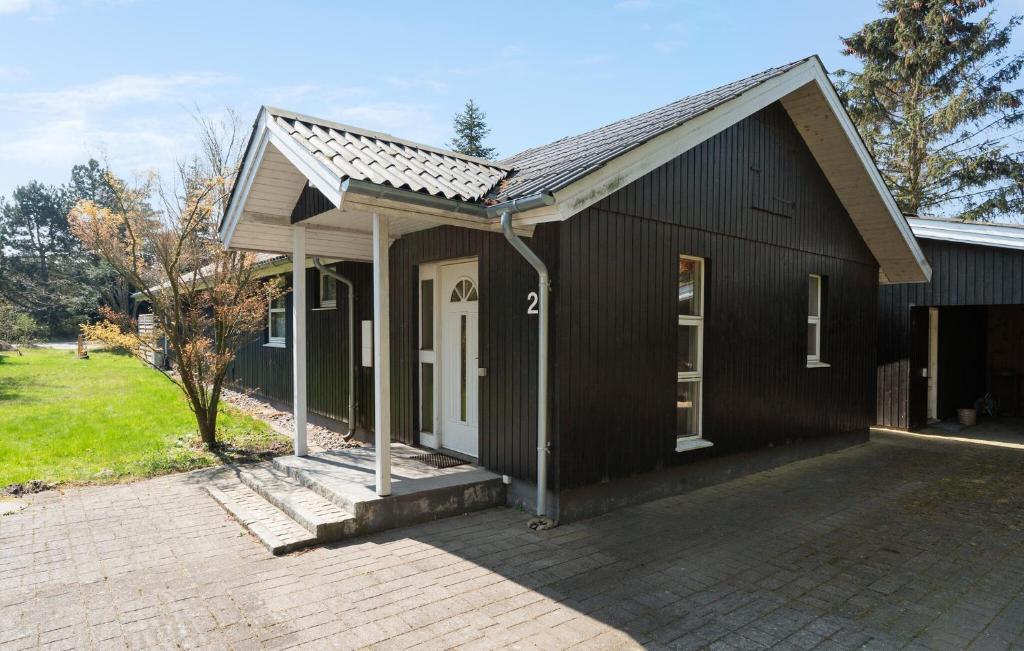 Gorgeous Home In Væggerløse With Wifi, Marielyst