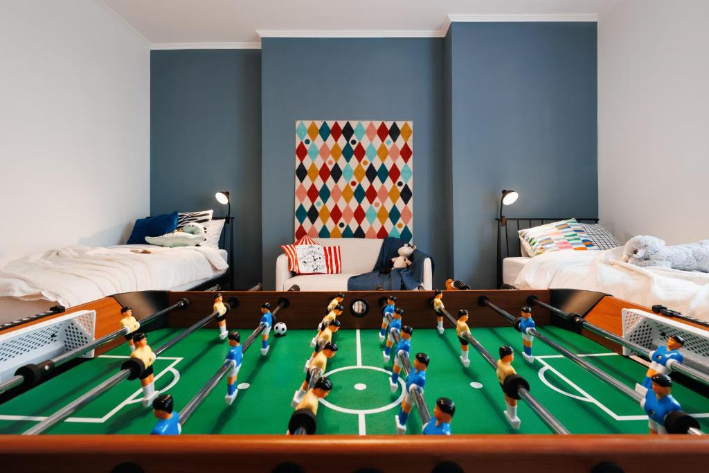 Majestic Home 108m2 with Balcony Foosball Old Town - 2