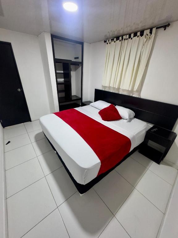 Hotel Blue - 3