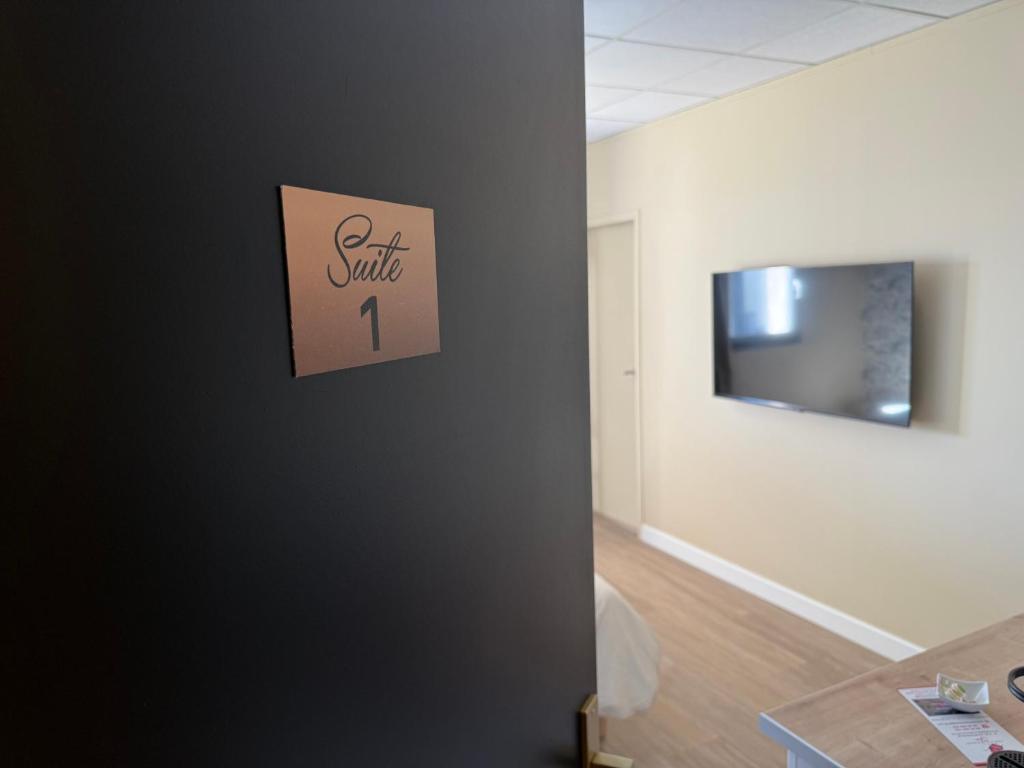 Suite du Spa 1 - Parking Privé Gratuit - 2