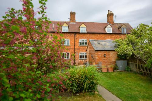 Pear Tree Cottage in the Cotswolds, Mickleton
