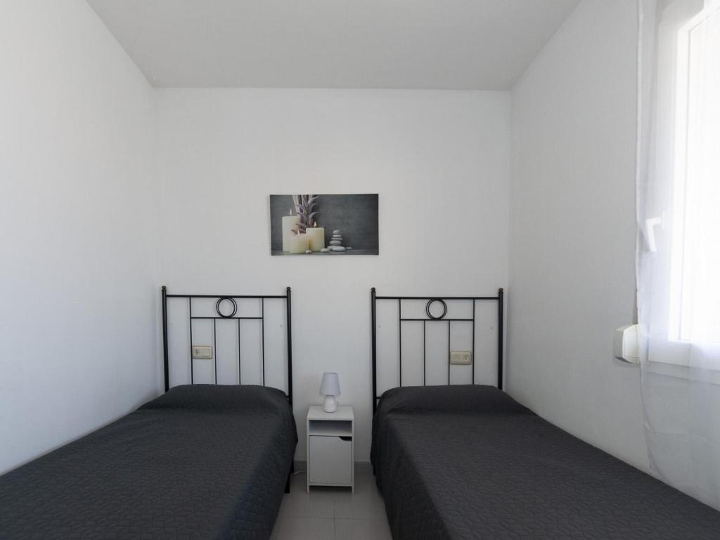 Apartment in Roses near La Perola Beach - 4