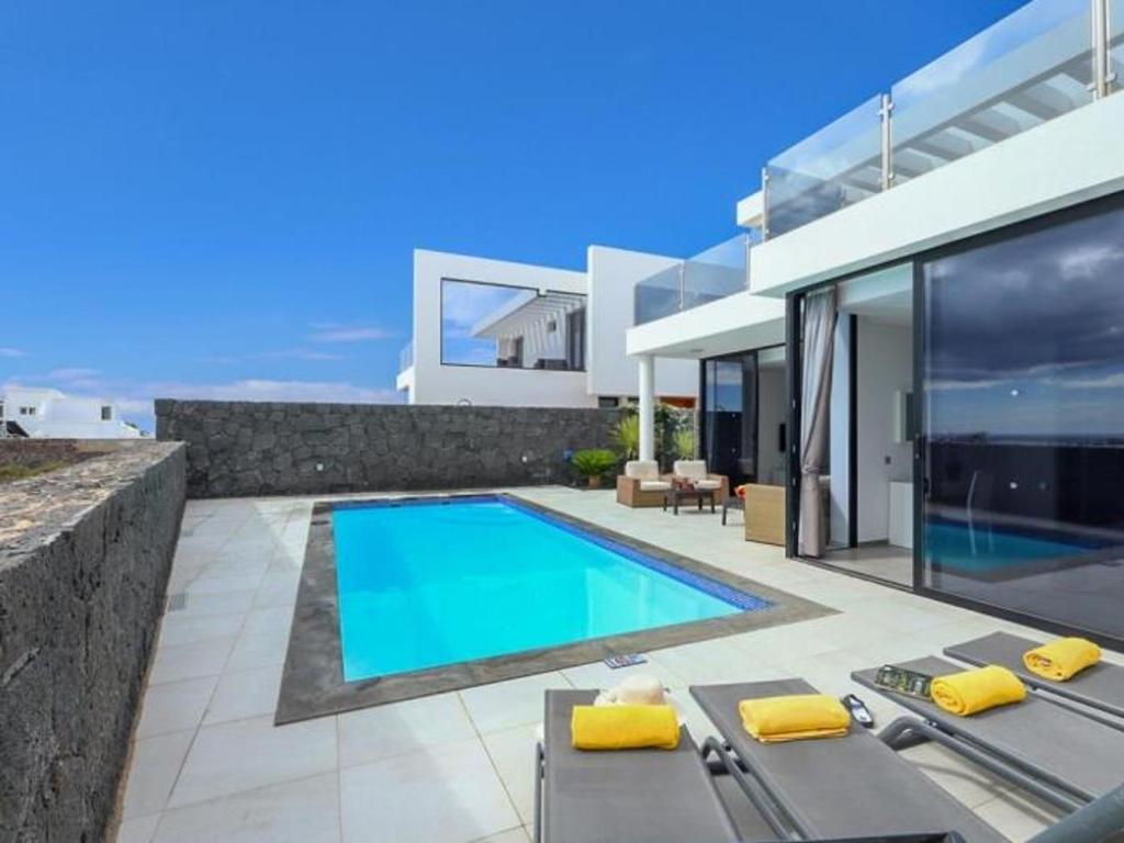 Villa moderna con aire acondicionado y Wi-Fi en Puerto del Carmen - ES-175-36 - 2