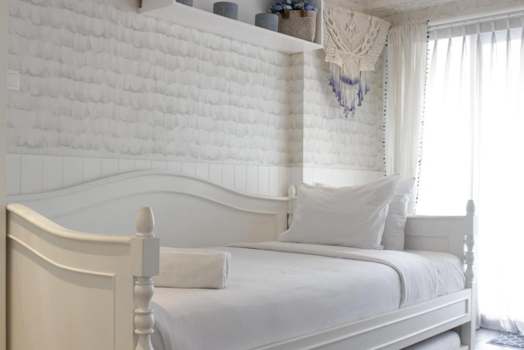 Elegant & Stylish Studio at Gateway Pasteur Apartment By Travelio, Bandung