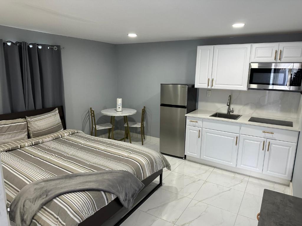 The beautiful Studio, Miami