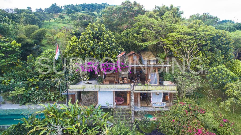 Rumah Lereng Bandung