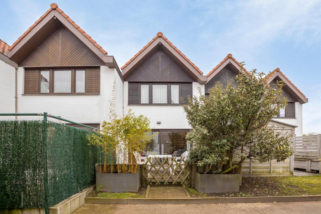 Vierbarke 66 P22, Nieuwpoort