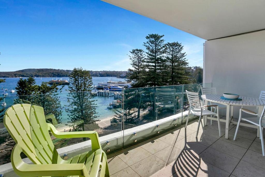 MAN29 - Beautiful 2 BR Apartment Manly Wharf Views, Sydney