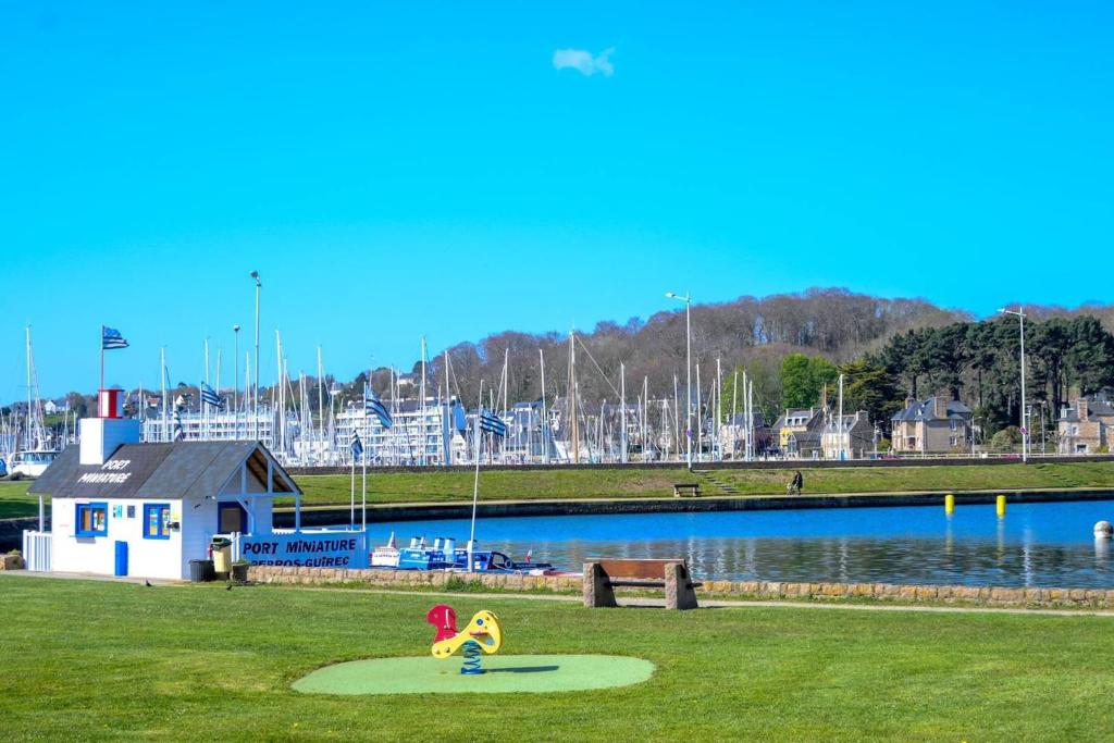 linkin Port of Perros Guirec - 4