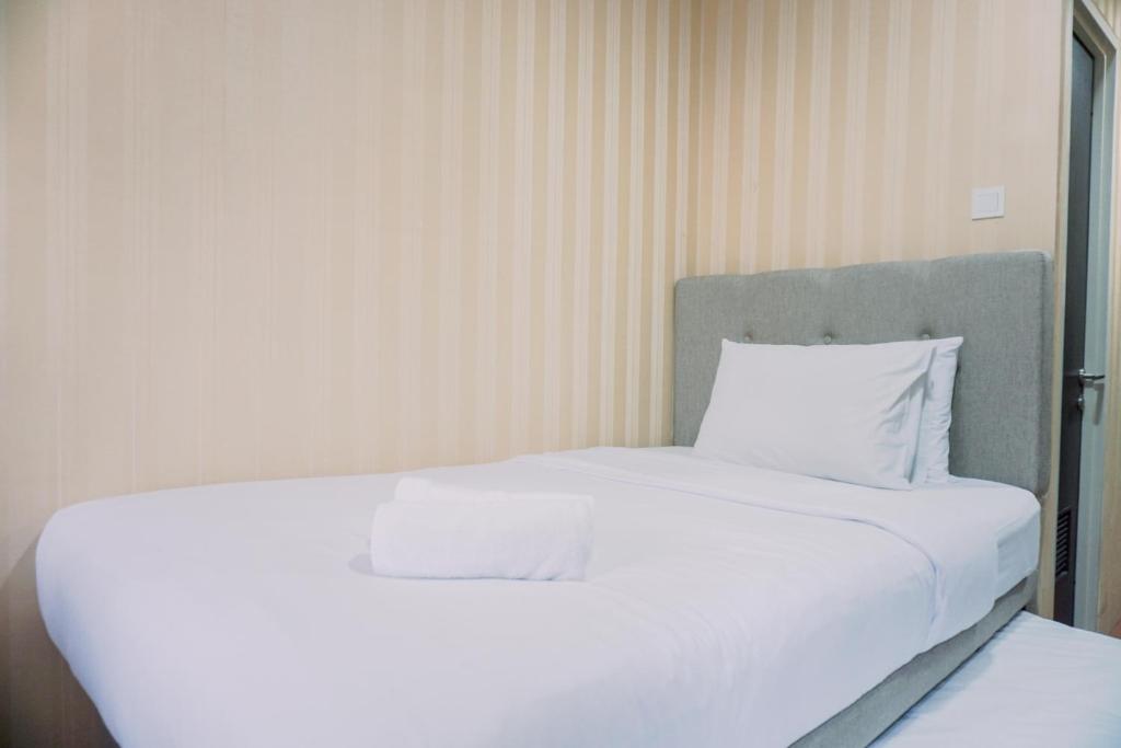 Compact and Homey Studio at Serpong Garden Apartment By Travelio, Tangerang