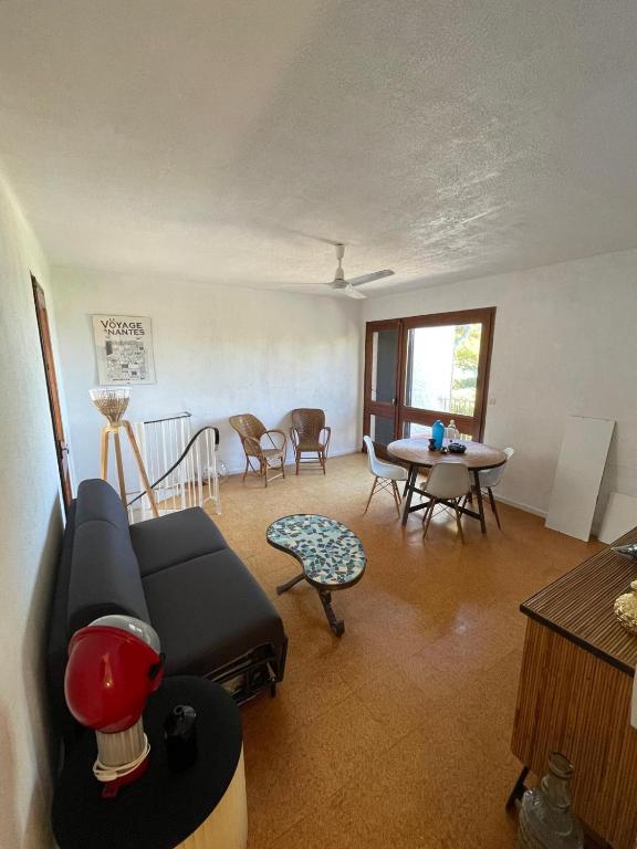 Villa vue sur mer, plage à 2min à pieds - 2
