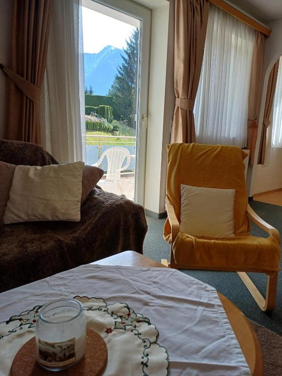 Ảnh 2
