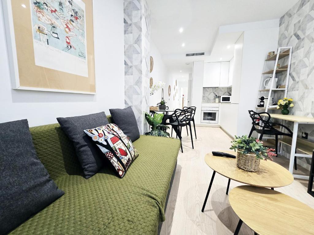 AA Guest - Biznaga Beach Center Eco Apartment - 2