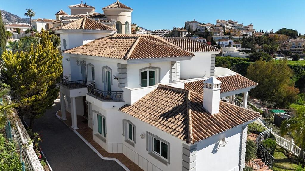 Andalusian style villa in Mijas - 4