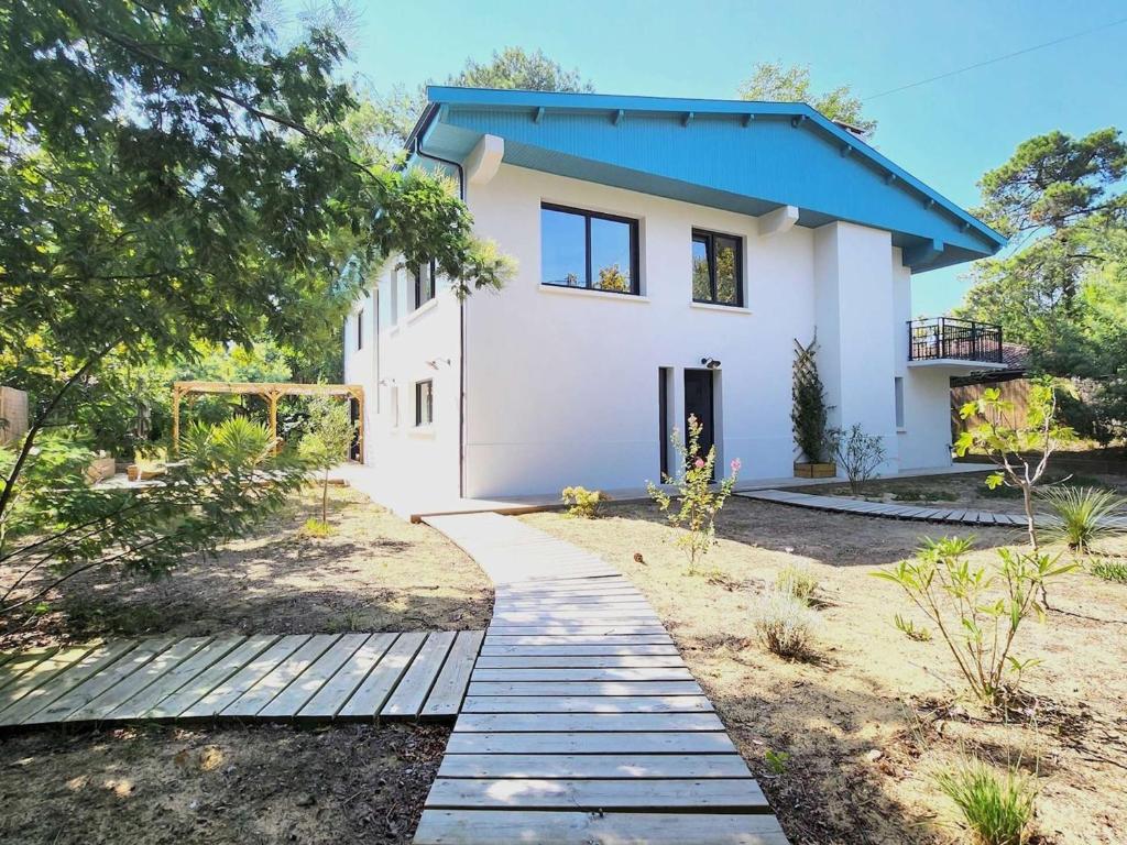 Villa 6 ch. avec sauna, jardin et parking près du Bassin d'Arcachon - 1