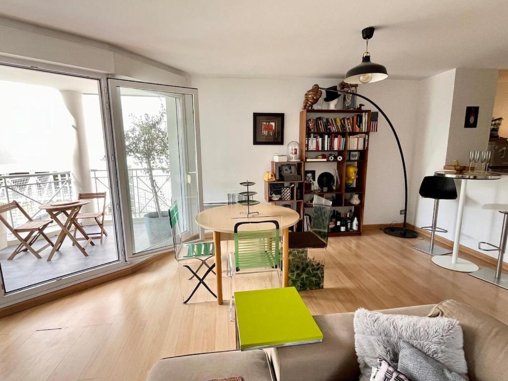 Large apartment in Old Lille, balcony, secure parking - 2