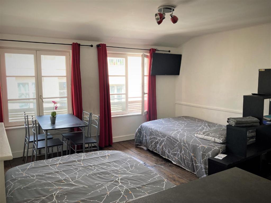 STUDIO double 31 centre de LIMOGES WIFI, Limoges