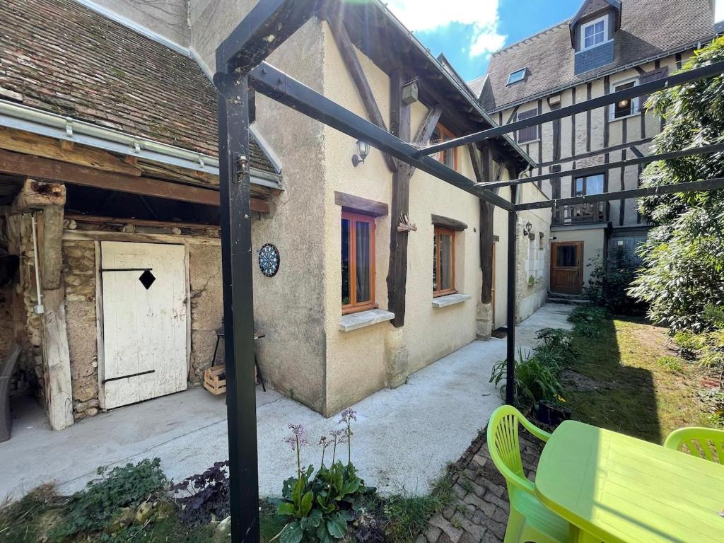 gîte des martinets and its corner of greenery - 4