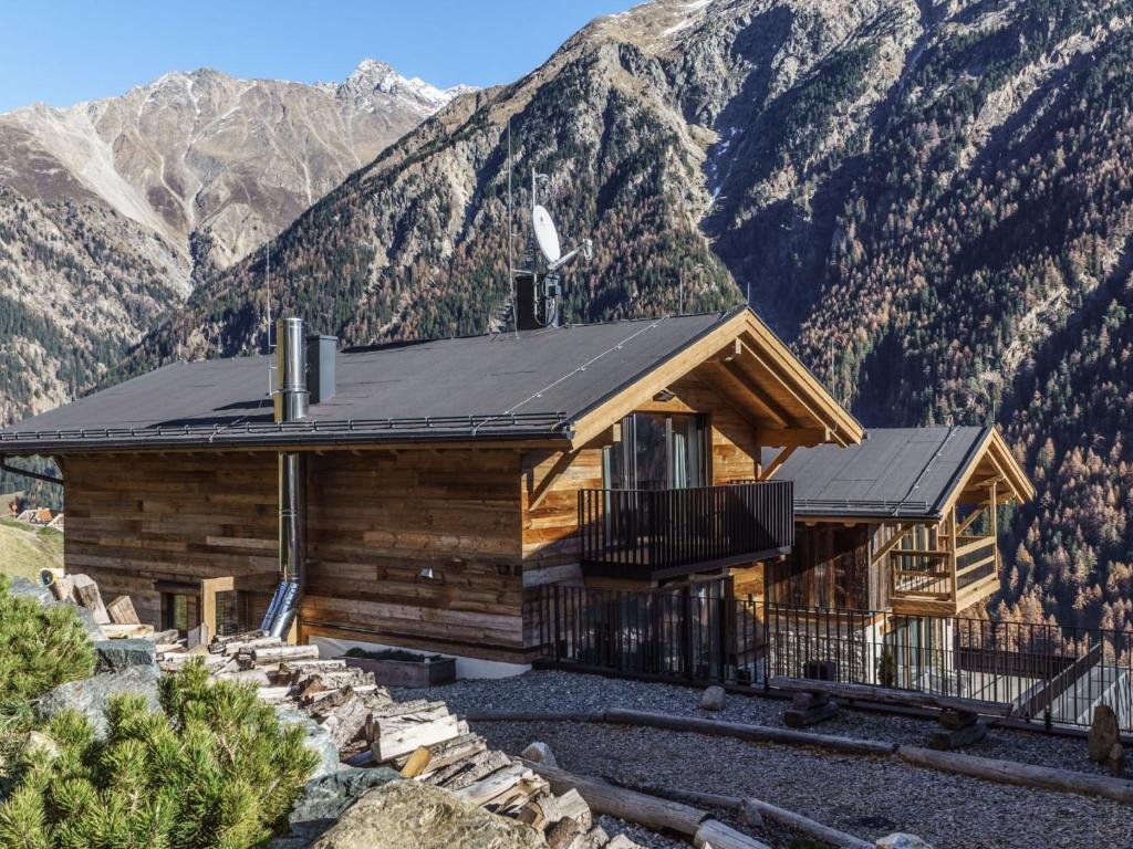Holiday Home Chalet White Diamond by Interhome - 1